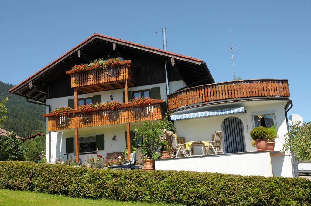 Gaestehaus Bergfrieden Bolsterlang Habitación foto